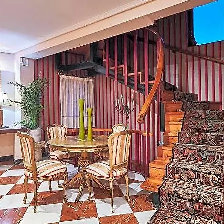 Hotel Restaurante Gastronomico Risco 3*